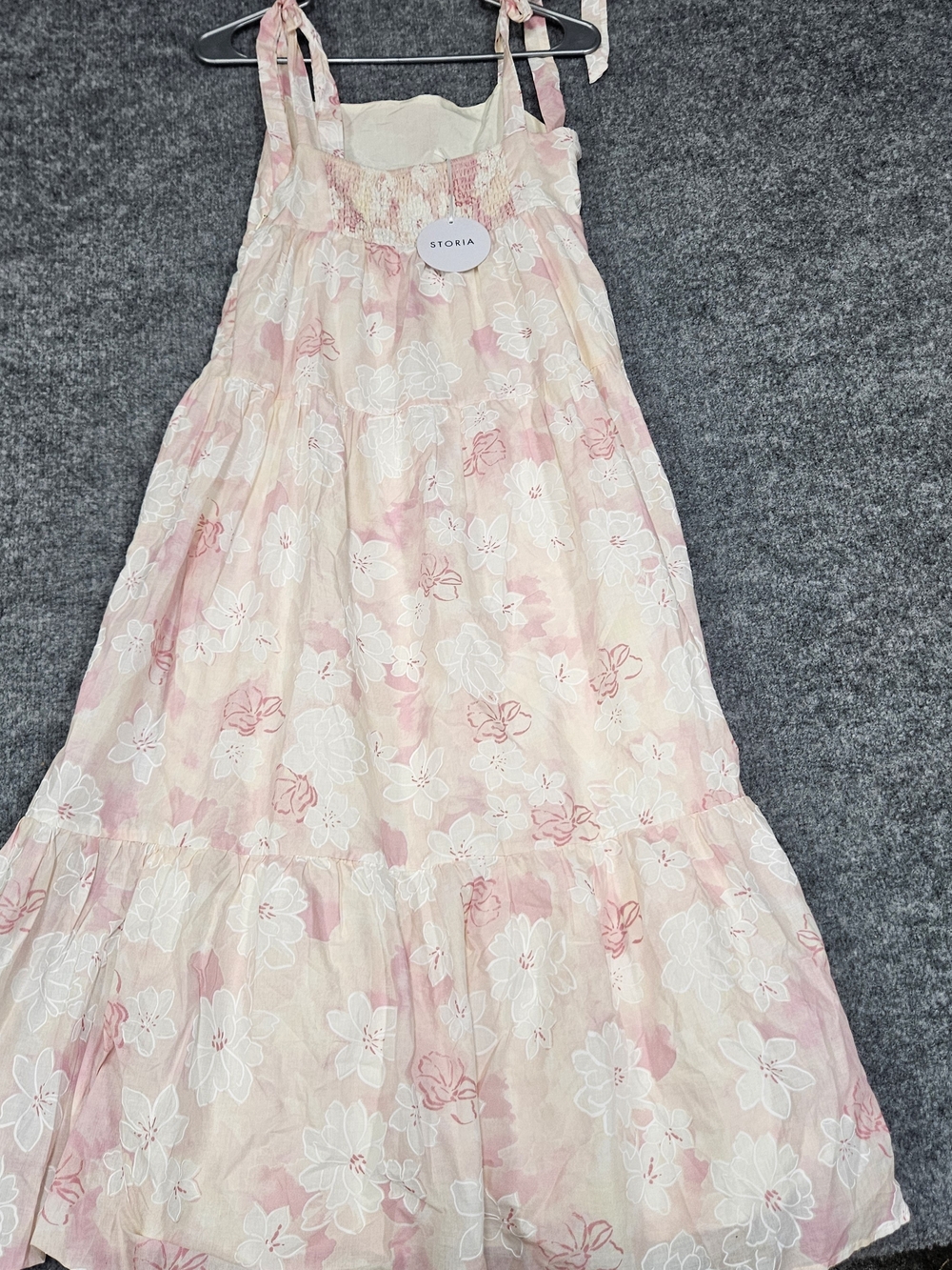 Storia Floral Maxi Dress in Pink & Cream Size Small Like New